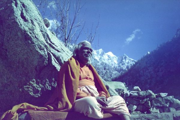 Yoga Sandesha-Swami Vishnudevananda